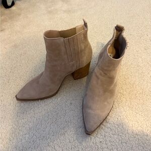 Steve Madden Suede Booties